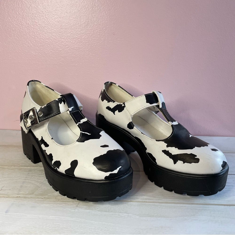 Black and White Nettie Cow Print Platform Mary Jane Shoes Koi Footwear Size 5